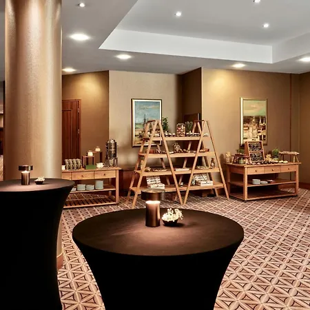 Sheraton Grand 5* Краков