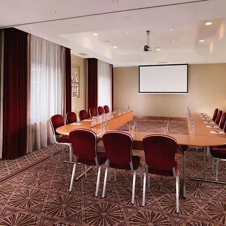 Отель Sheraton Grand