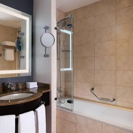 Szálloda Sheraton Grand 5*