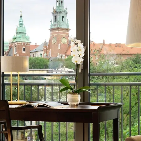 Szálloda Sheraton Grand