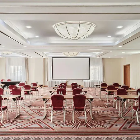 Hotell Sheraton Grand